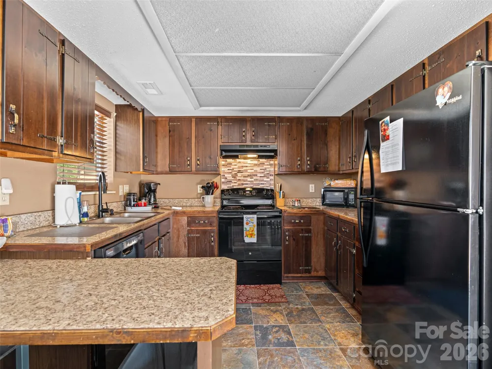 174 Pleasant Ridge Maggie Valley, NC 28751