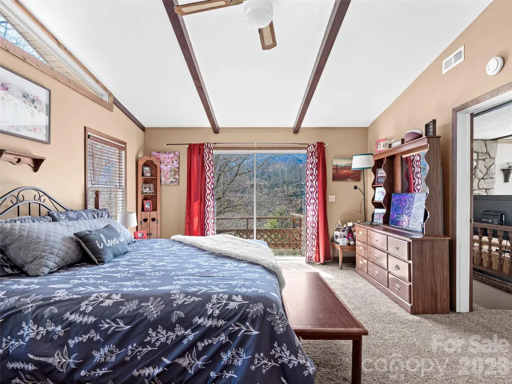 174 Pleasant Ridge Maggie Valley, NC 28751