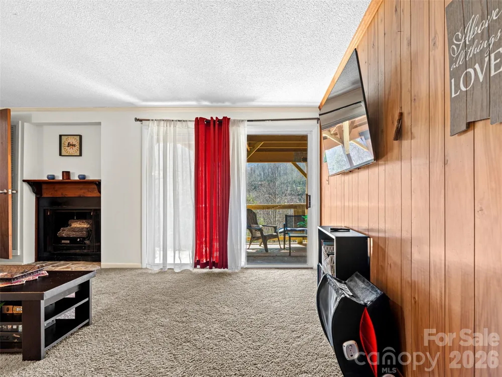 174 Pleasant Ridge Maggie Valley, NC 28751