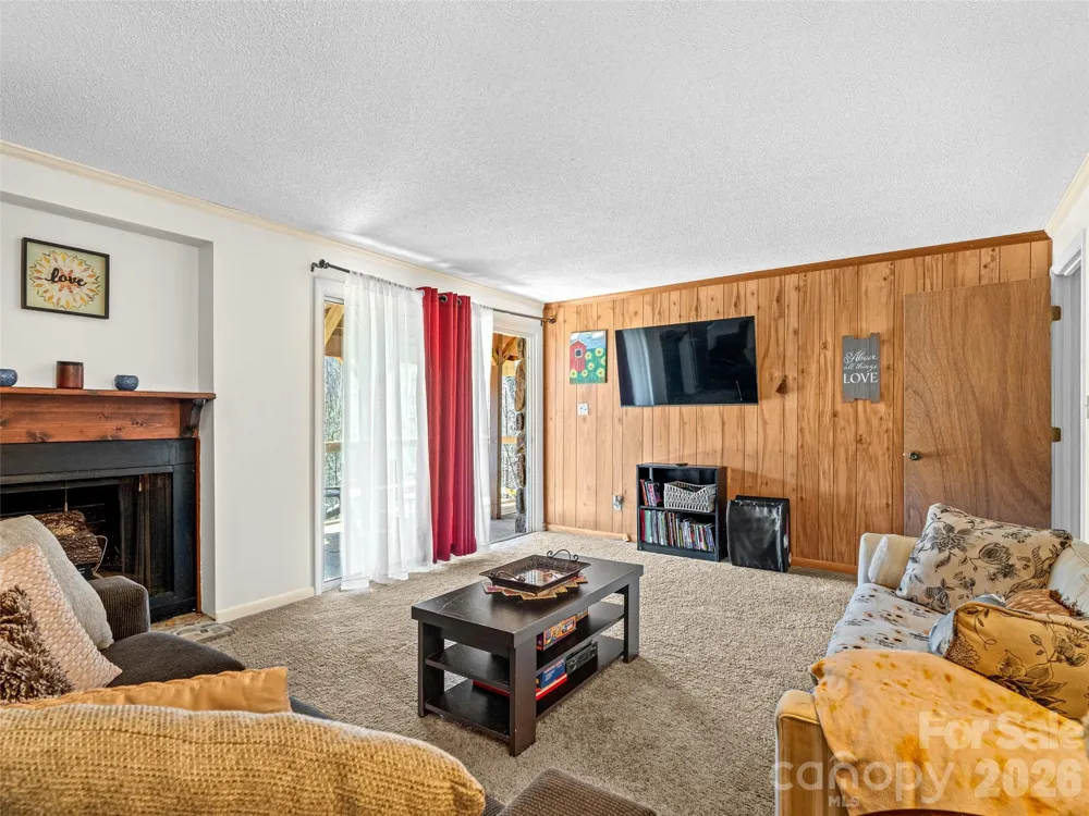 174 Pleasant Ridge Maggie Valley, NC 28751