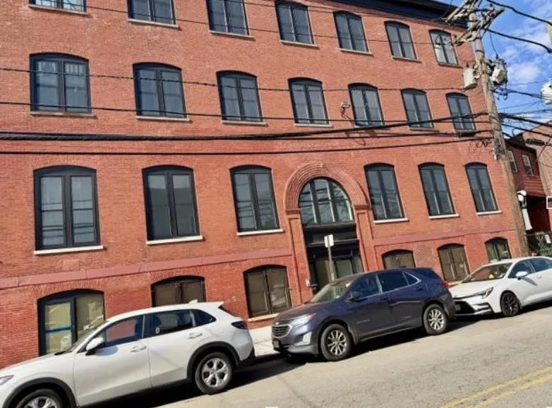 38 MILL ST Paterson, NJ 07501