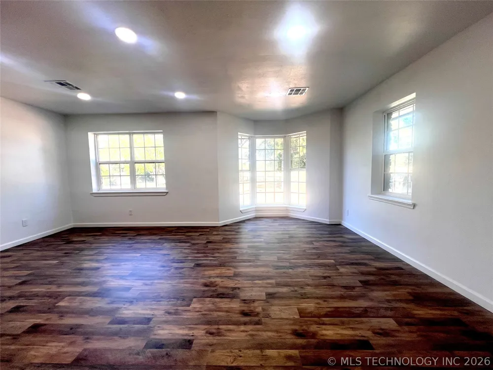 563 W Chambers Road McAlester, OK 74501