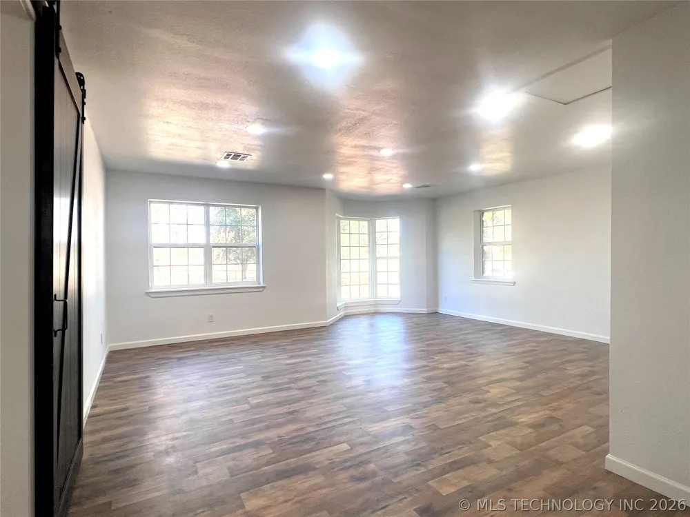563 W Chambers Road McAlester, OK 74501