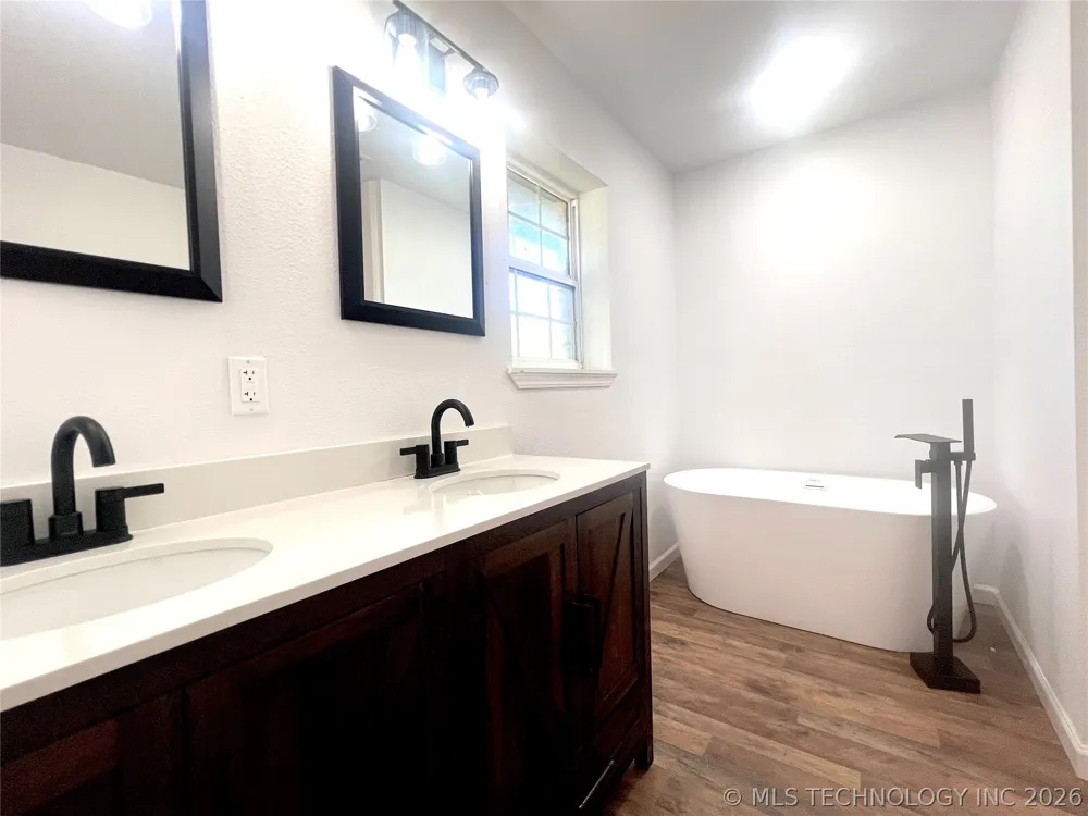 563 W Chambers Road McAlester, OK 74501