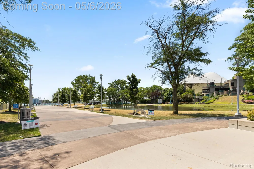 2900 E Jefferson Avenue #A600 Detroit City, MI 48207