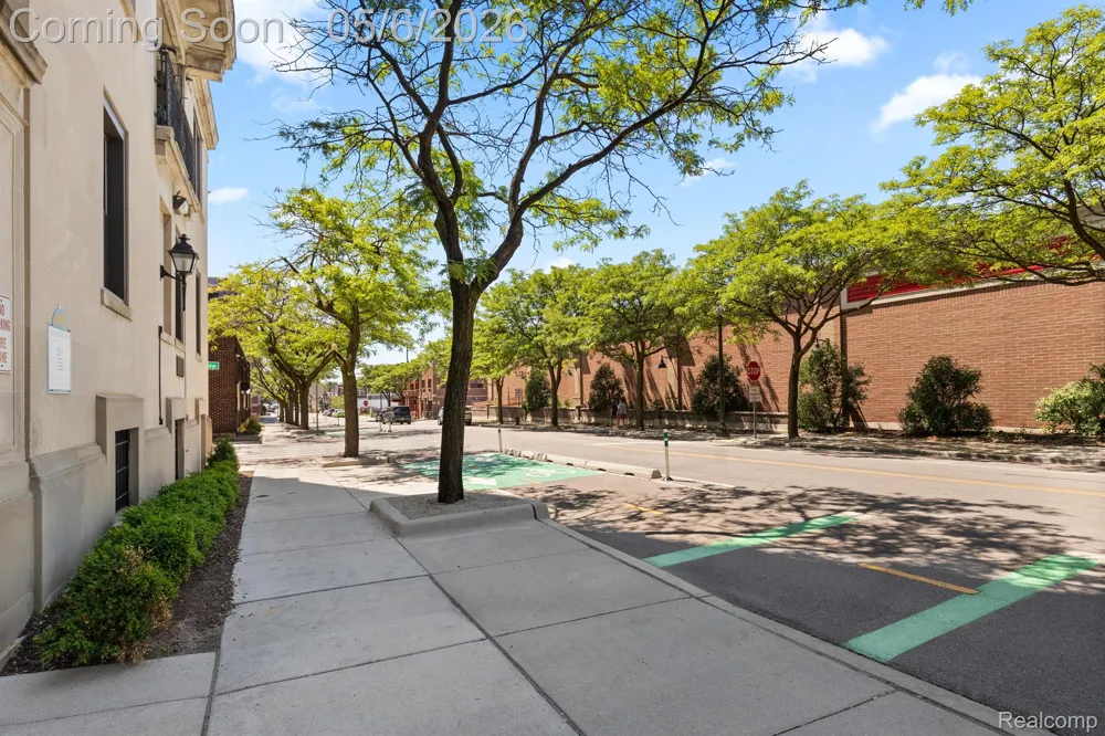 2900 E Jefferson Avenue #A600 Detroit City, MI 48207