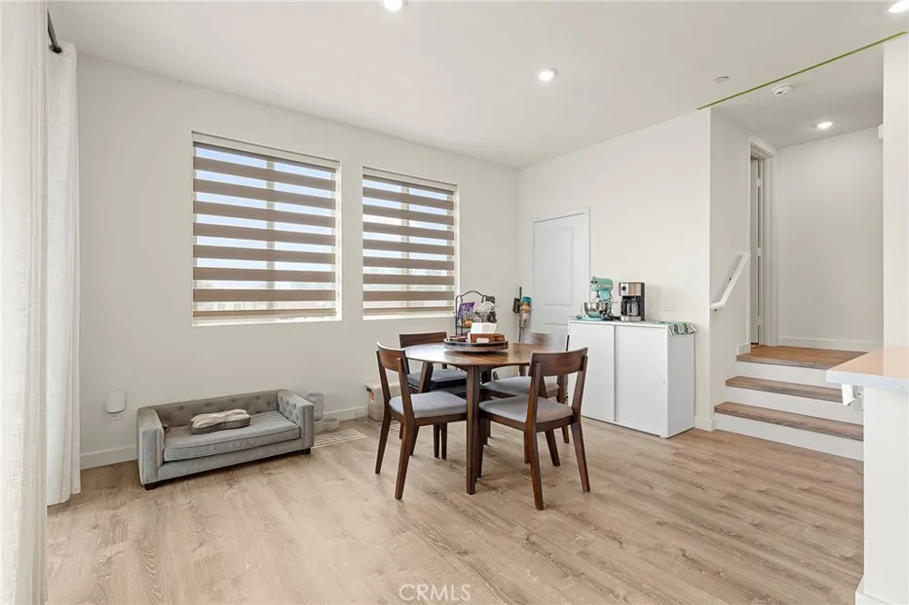 1560 TOPEKA #7 Placentia, CA 92870
