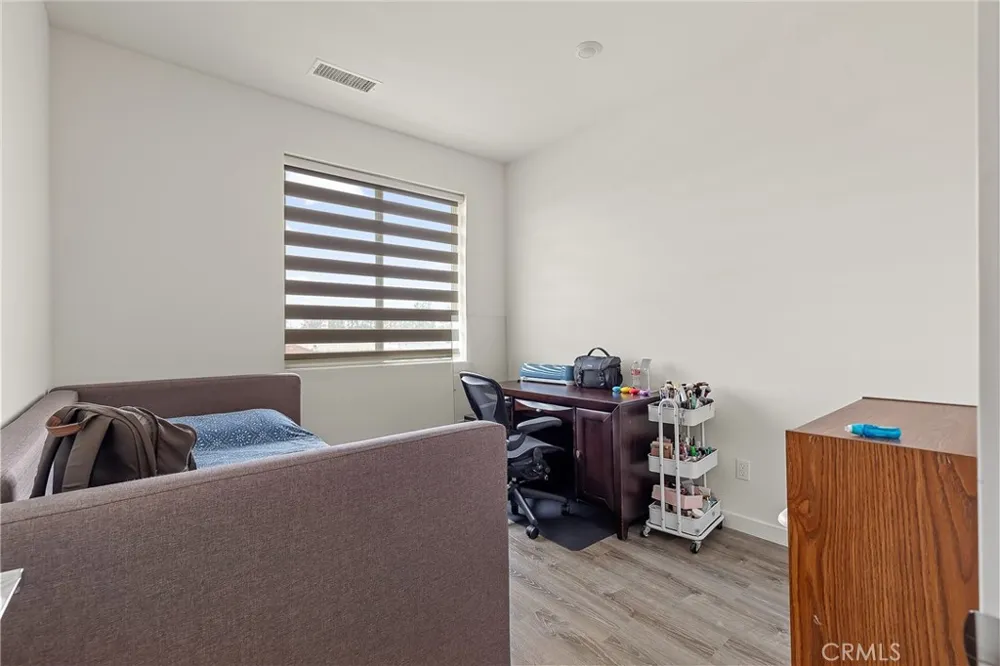 1560 TOPEKA #7 Placentia, CA 92870