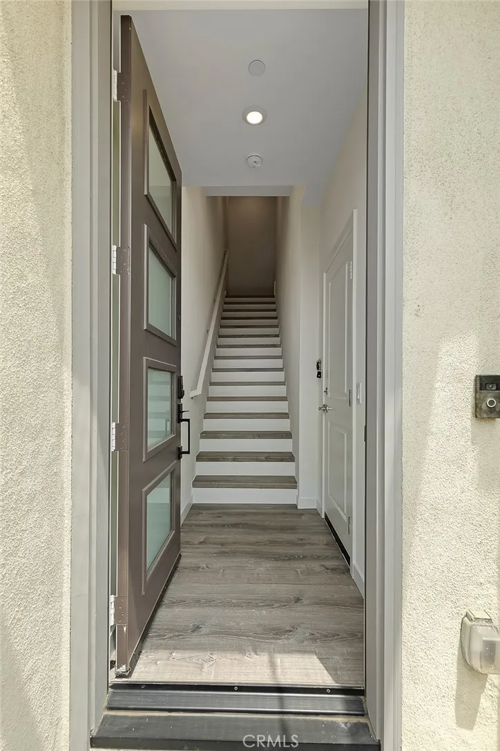1560 TOPEKA #7 Placentia, CA 92870