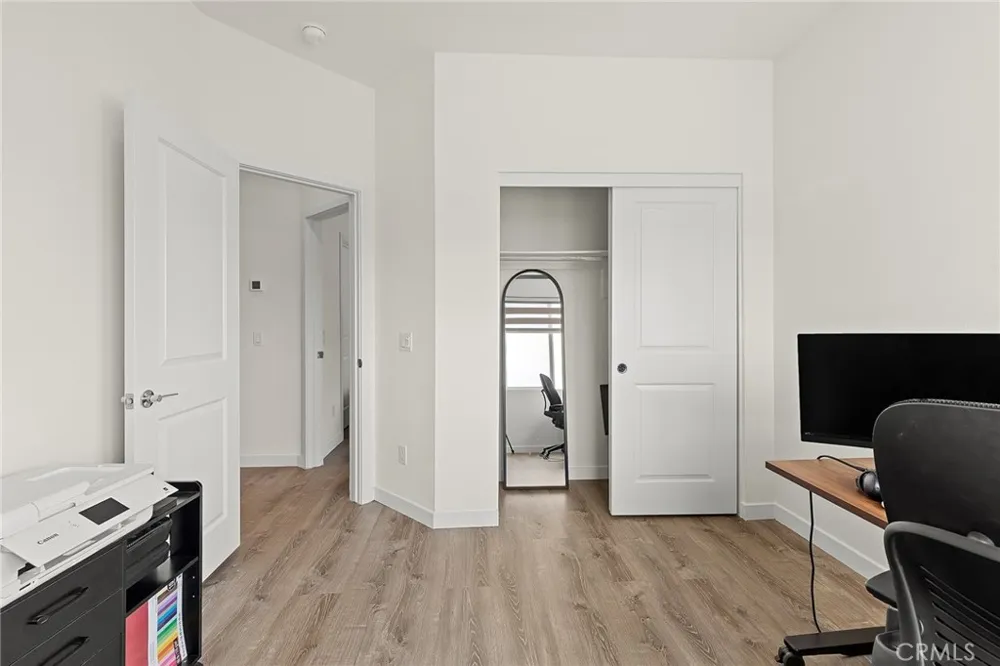 1560 TOPEKA #7 Placentia, CA 92870