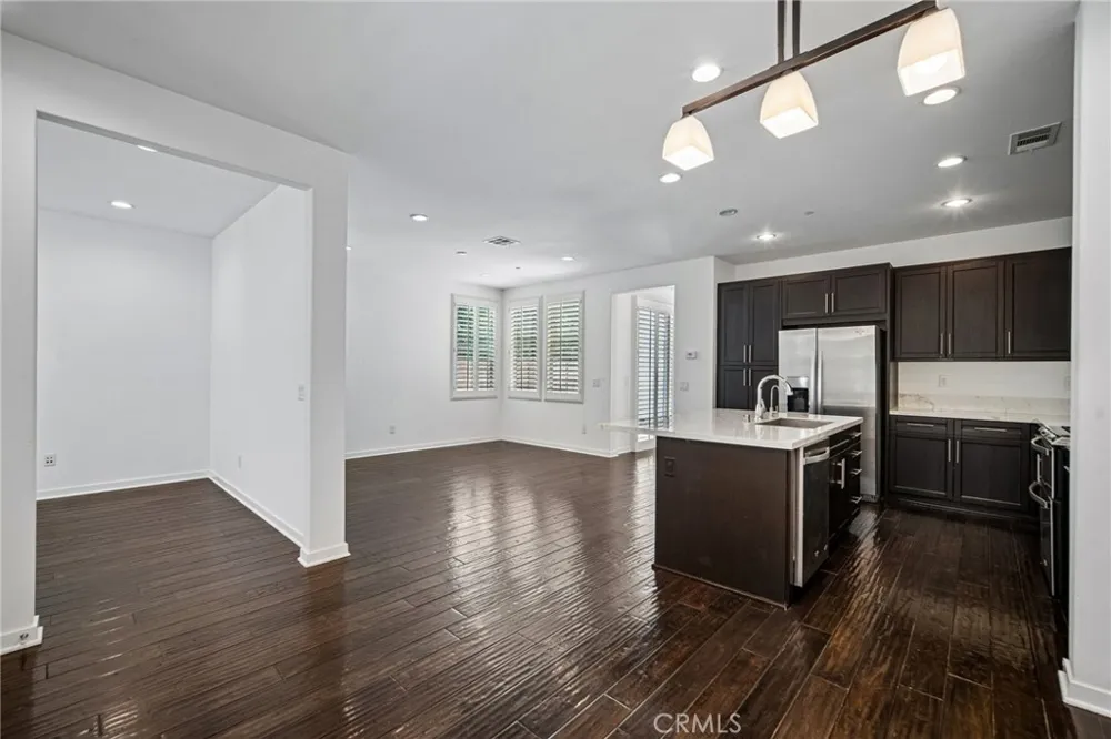 122 Wild Rose Lake Forest, CA 92630