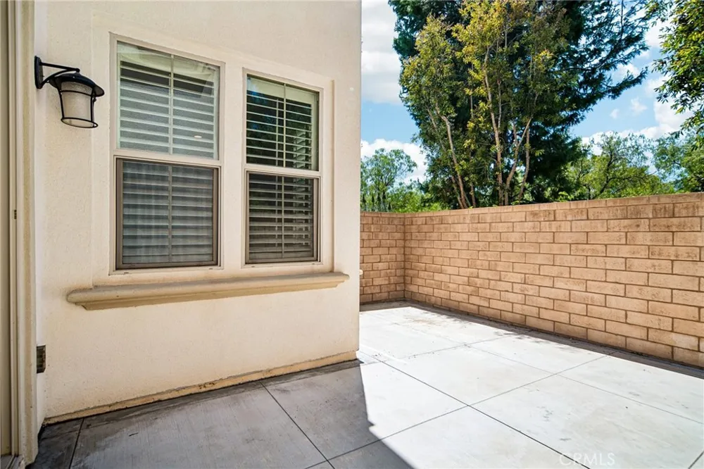 122 Wild Rose Lake Forest, CA 92630