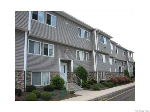 25 College Avenue #512