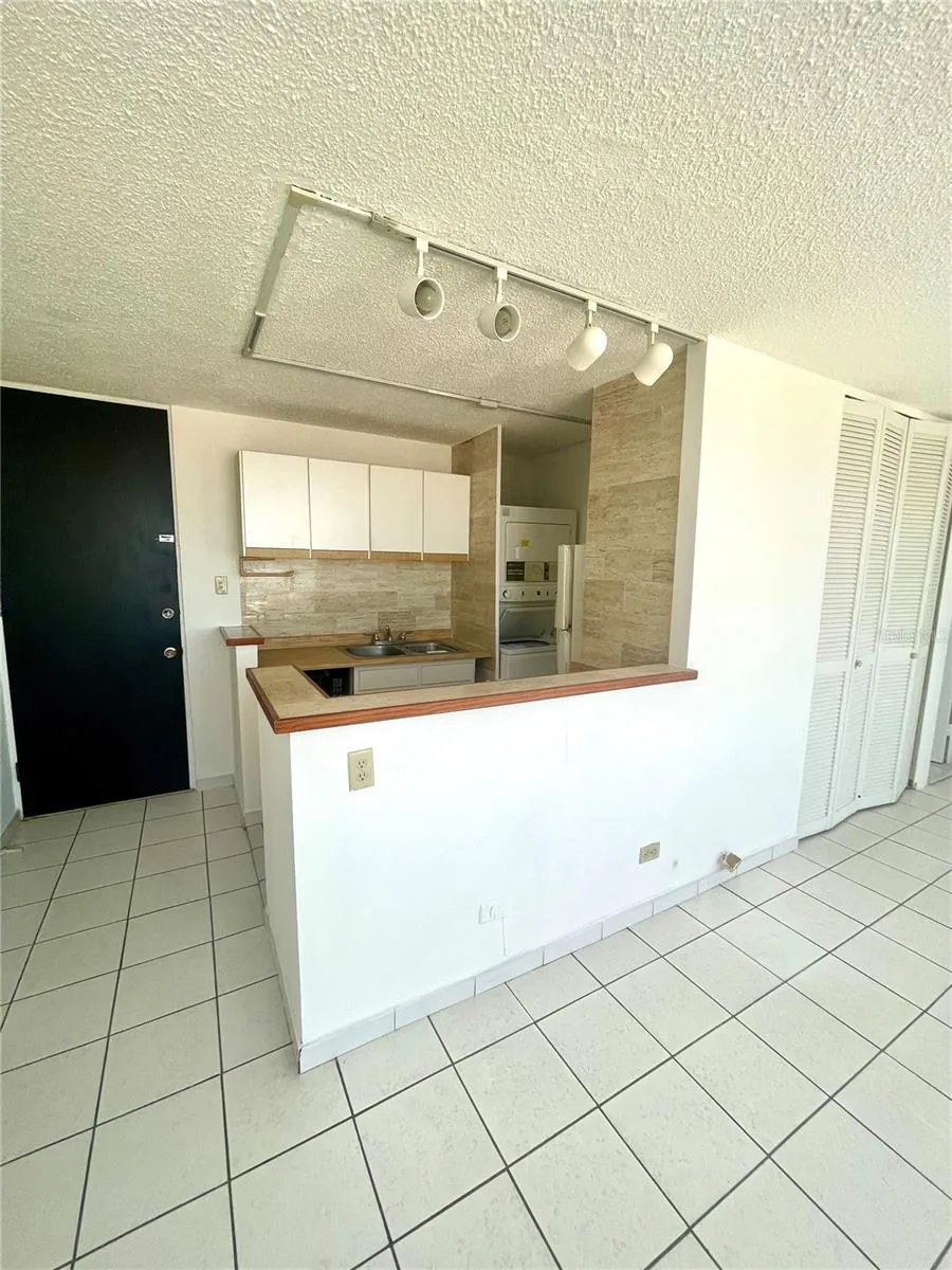 1 INGA STREET #6F San Juan, PR 00913