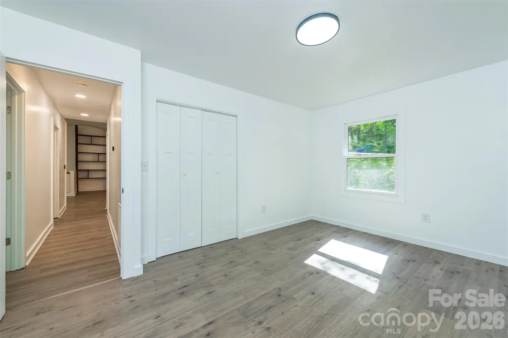 4 Smokey Mountain Drive Swannanoa, NC 28778