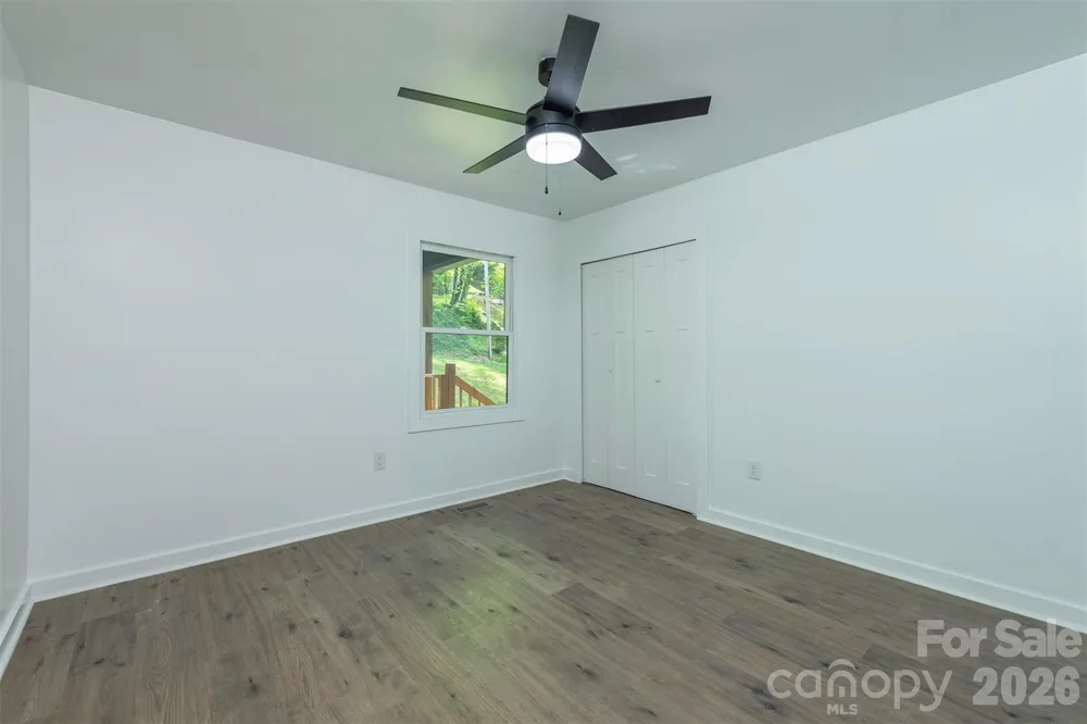 4 Smokey Mountain Drive Swannanoa, NC 28778