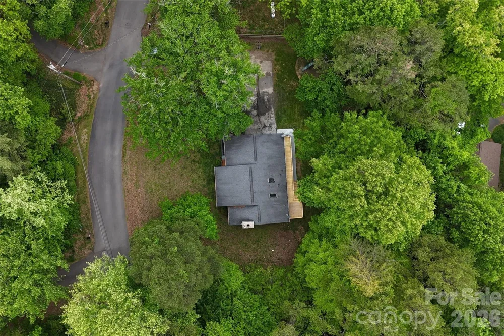 4 Smokey Mountain Drive Swannanoa, NC 28778