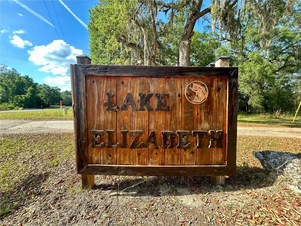 4819 NE 211TH DRIVE Earleton, FL 32631