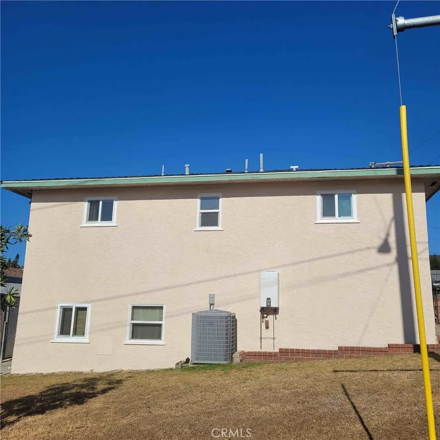 203 E Sycamore Avenue El Segundo, CA 90245