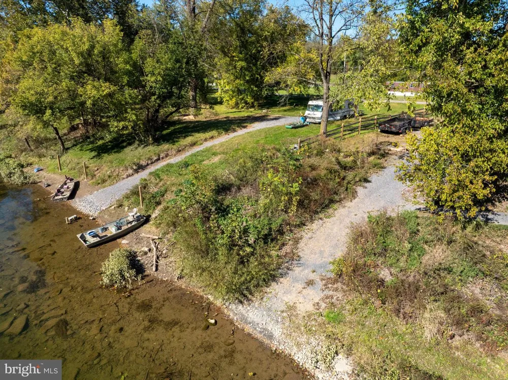 66 FRONT DRIVE Mount Union, PA 17066