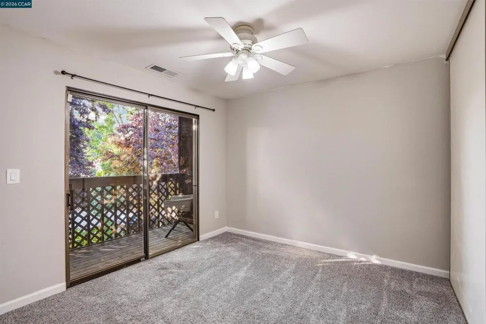 2450 Walters Way #2 Concord, CA 94520