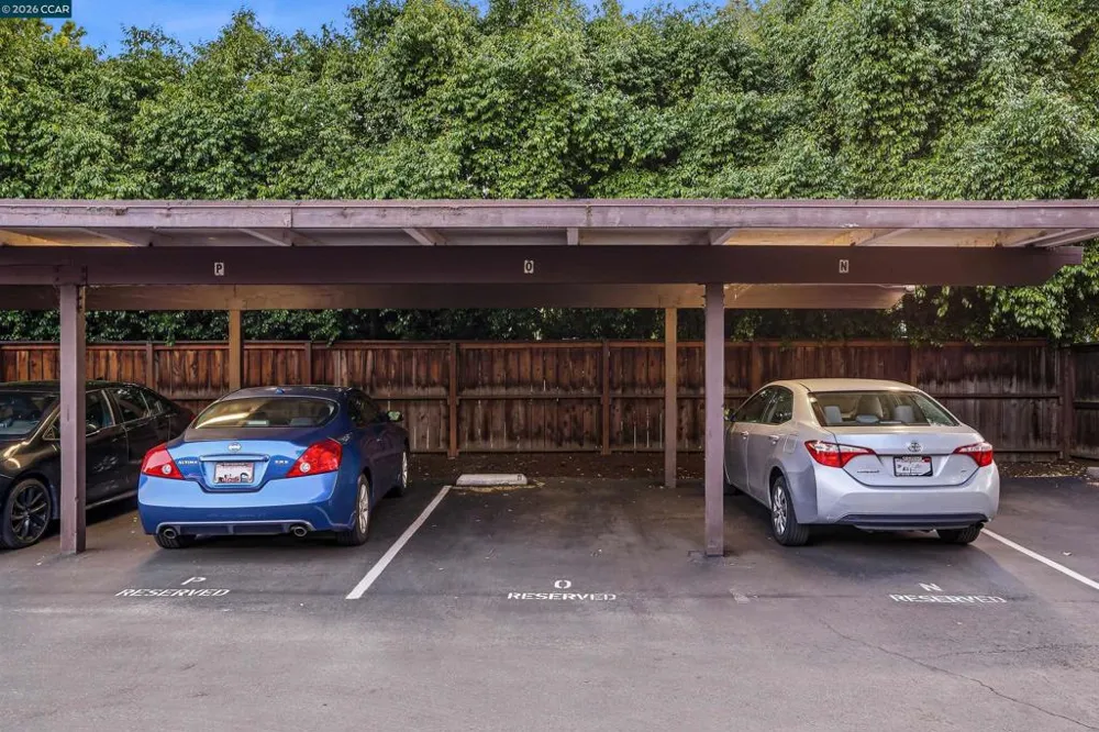 2450 Walters Way #2 Concord, CA 94520