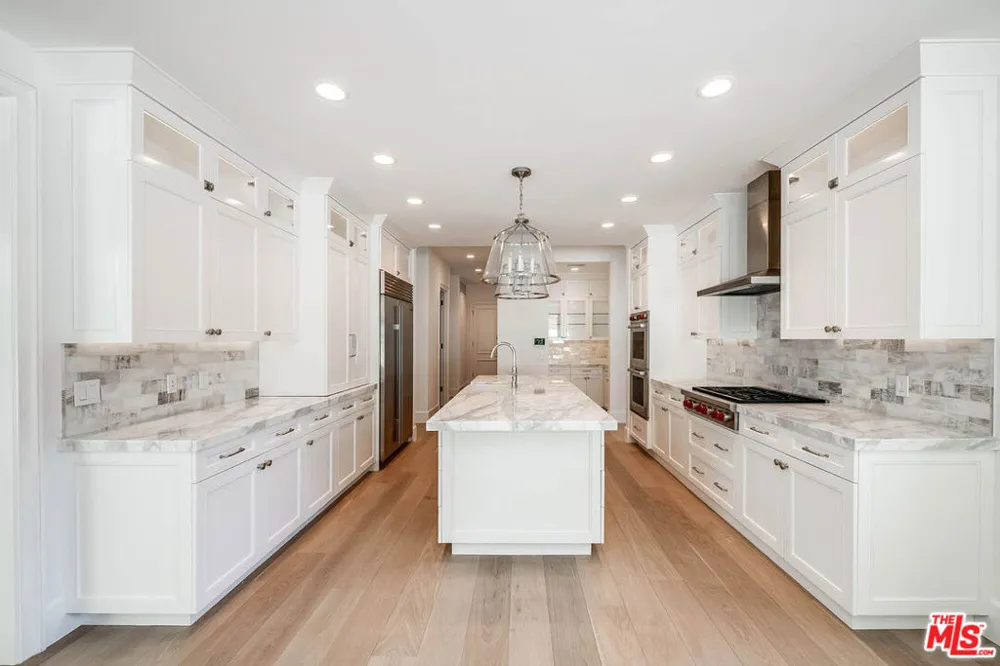 1348 Marinette Road Pacific Palisades, CA 90272