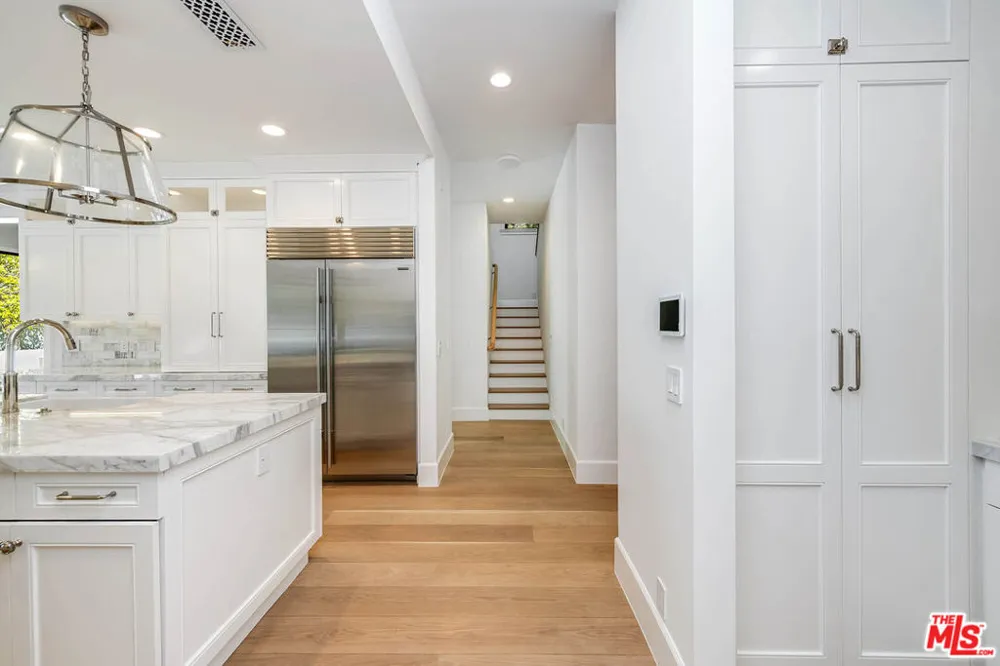 1348 Marinette Road Pacific Palisades, CA 90272