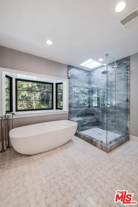 1348 Marinette Road Pacific Palisades, CA 90272