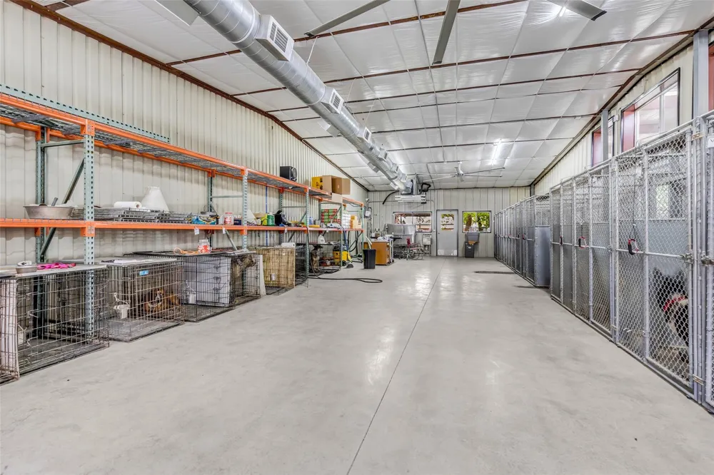 7438 Wright Road Houston, TX 77041