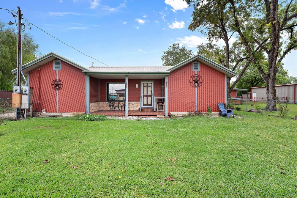 7438 Wright Road Houston, TX 77041