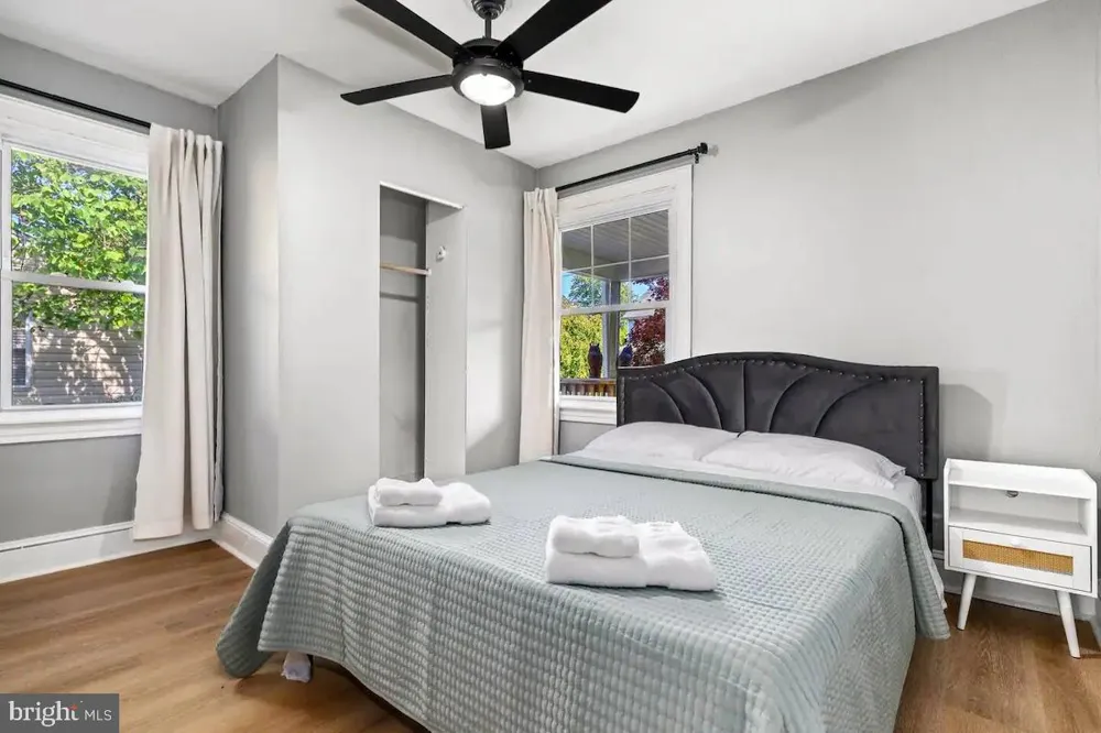 301 BEVERLEY PLACE Edgewater, MD 21037
