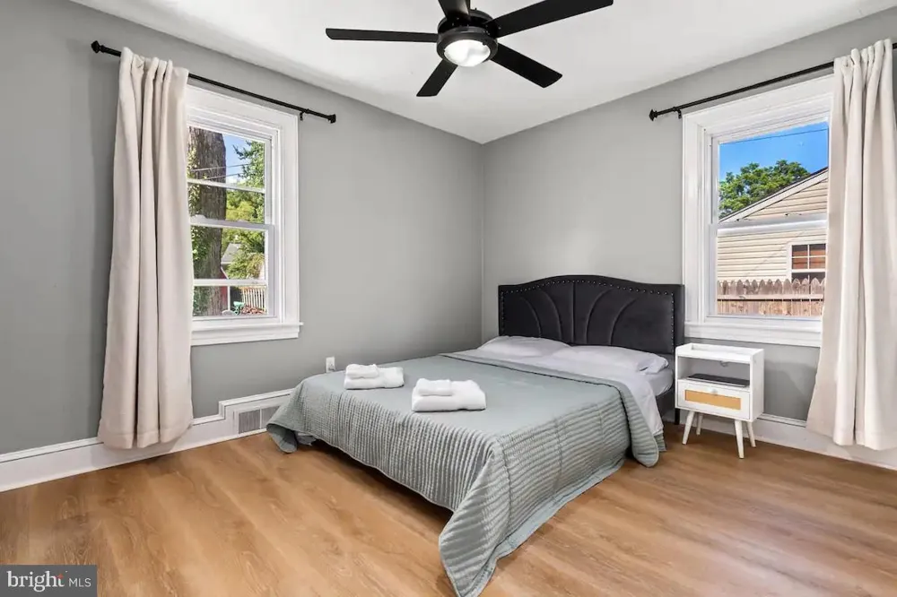 301 BEVERLEY PLACE Edgewater, MD 21037