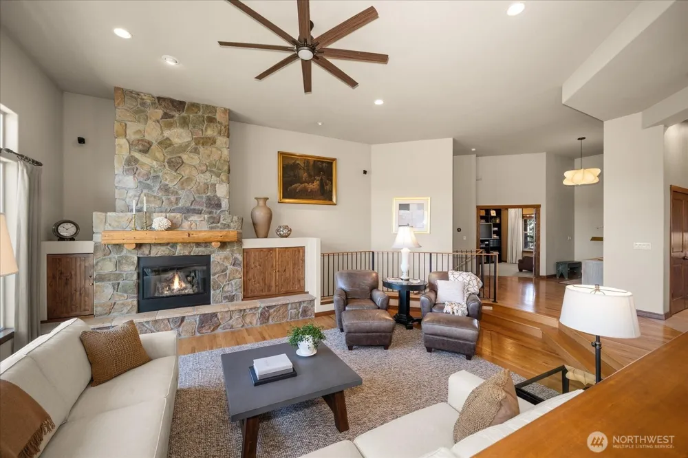 2415 Hangman Creek Lane Spokane, WA 99224