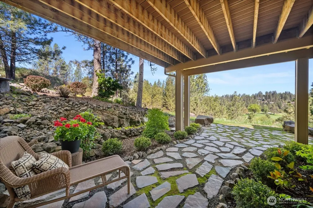 2415 Hangman Creek Lane Spokane, WA 99224