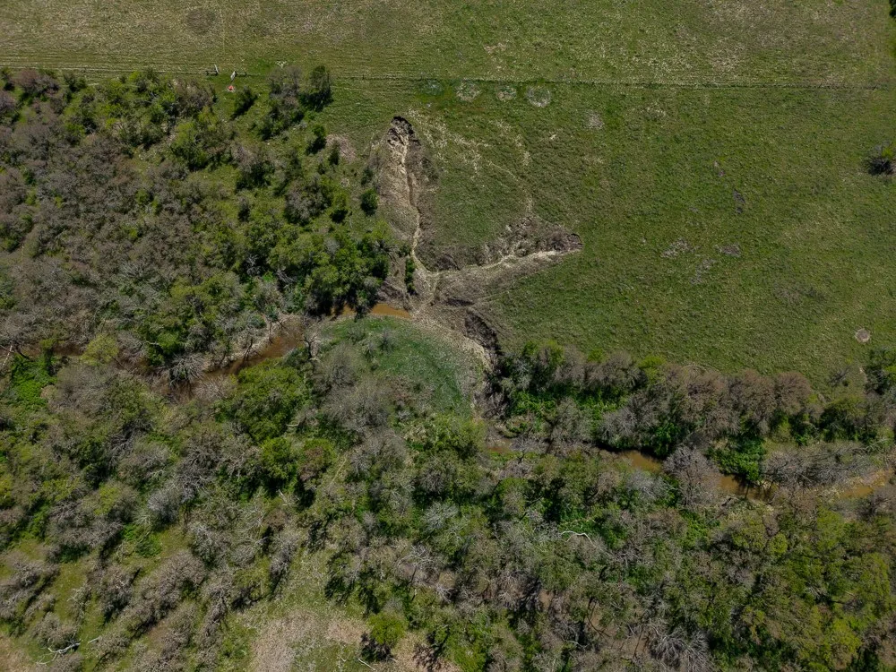 303 LCR 626 ROAD Groesbeck, TX 76642