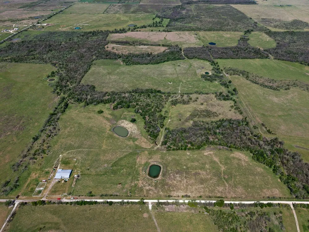 303 LCR 626 ROAD Groesbeck, TX 76642