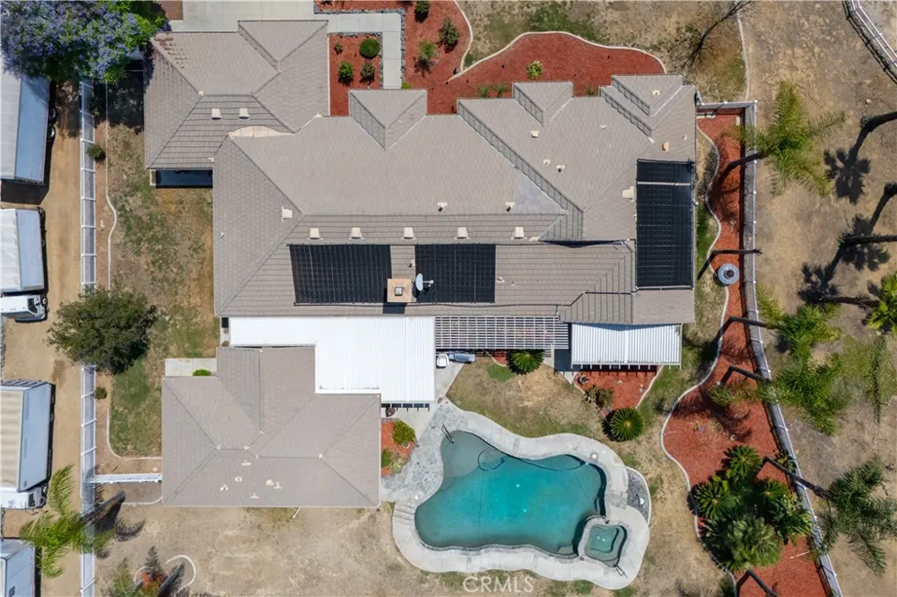 23841 Piedras Lake Mathews, CA 92570