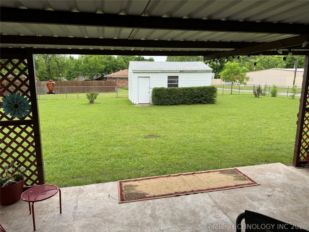 707 W Creek Street Marietta, OK 73448