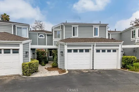 121 Santa Rosa Ct.