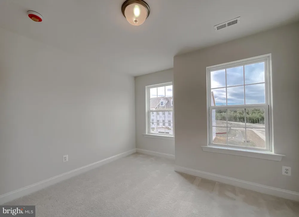 DRAGONFLY LANE Leonardtown, MD 20650