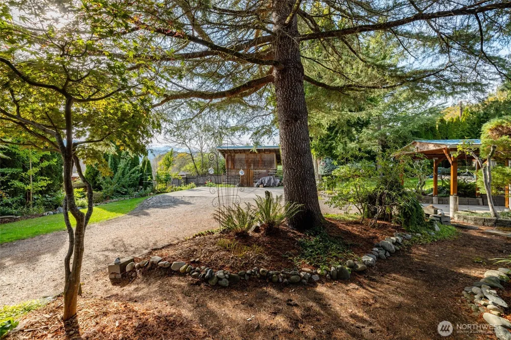 7362 N Superior Avenue Concrete, WA 98237