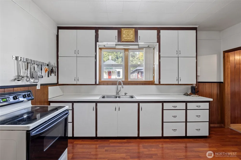 7362 N Superior Avenue Concrete, WA 98237