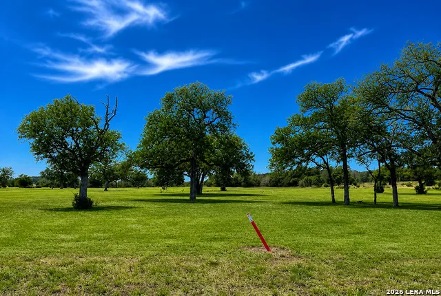 258 E Cool Creek Road Center Point, TX 78010