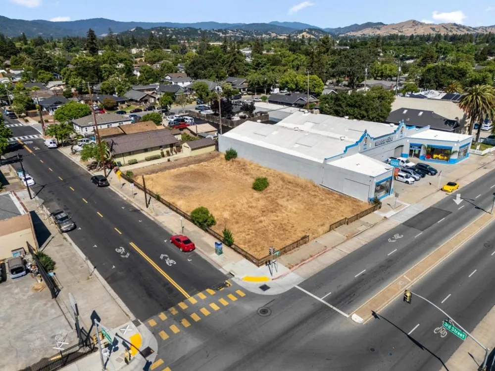7711 Monterey Street Gilroy, CA 95020