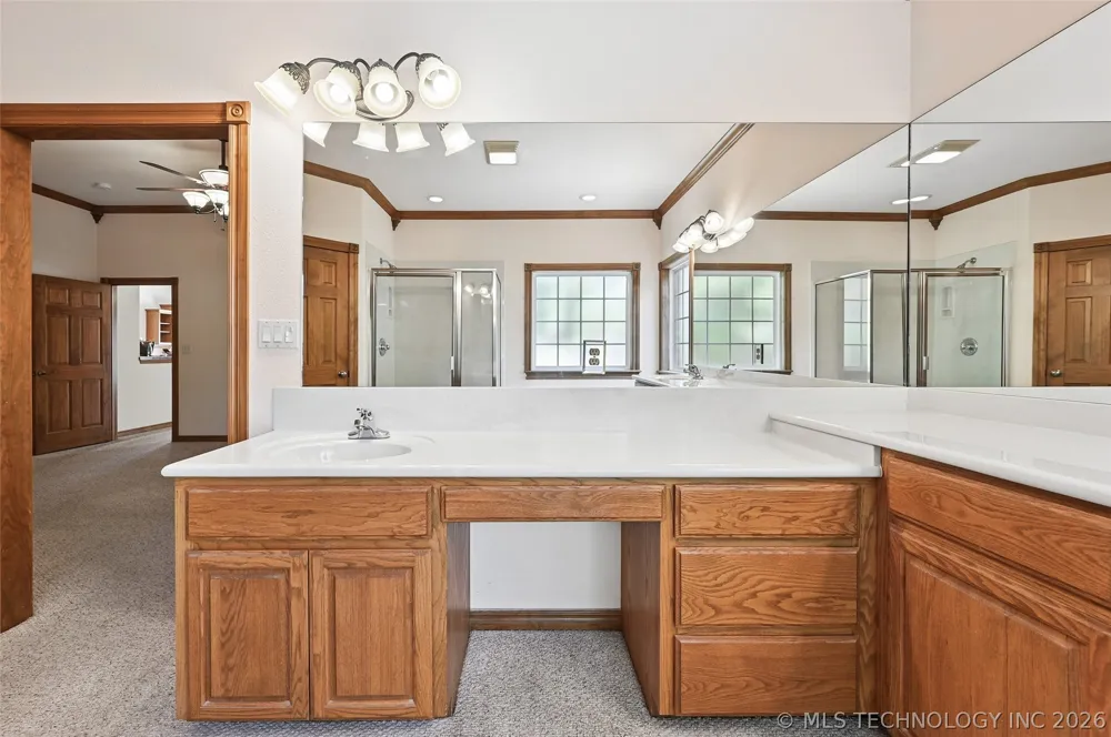 128 New Haven Street Catoosa, OK 74015
