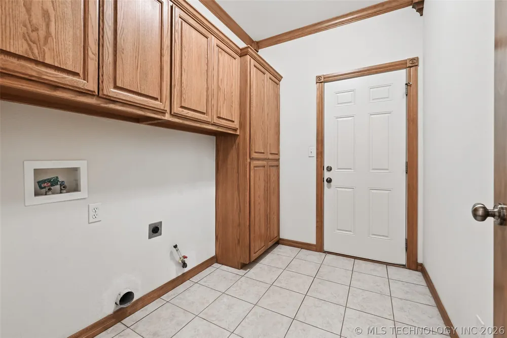 128 New Haven Street Catoosa, OK 74015
