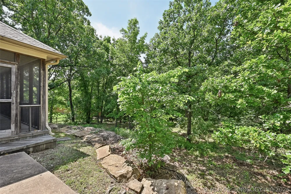128 New Haven Street Catoosa, OK 74015
