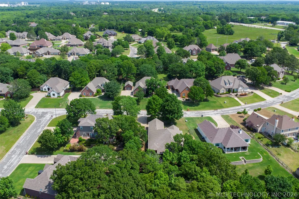 128 New Haven Street Catoosa, OK 74015