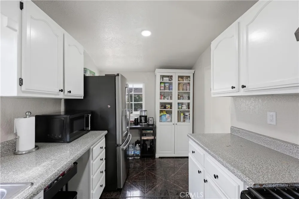 456 Linden Anaheim, CA 92801